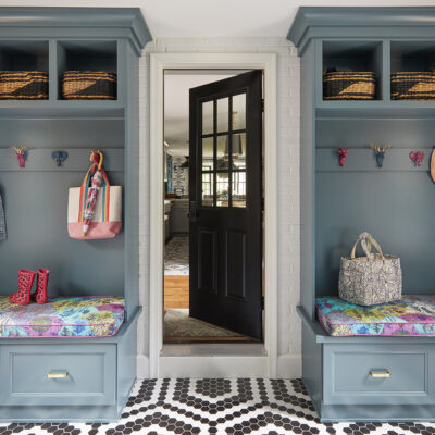 A Dynamic Entrance: Highlands Mudroom